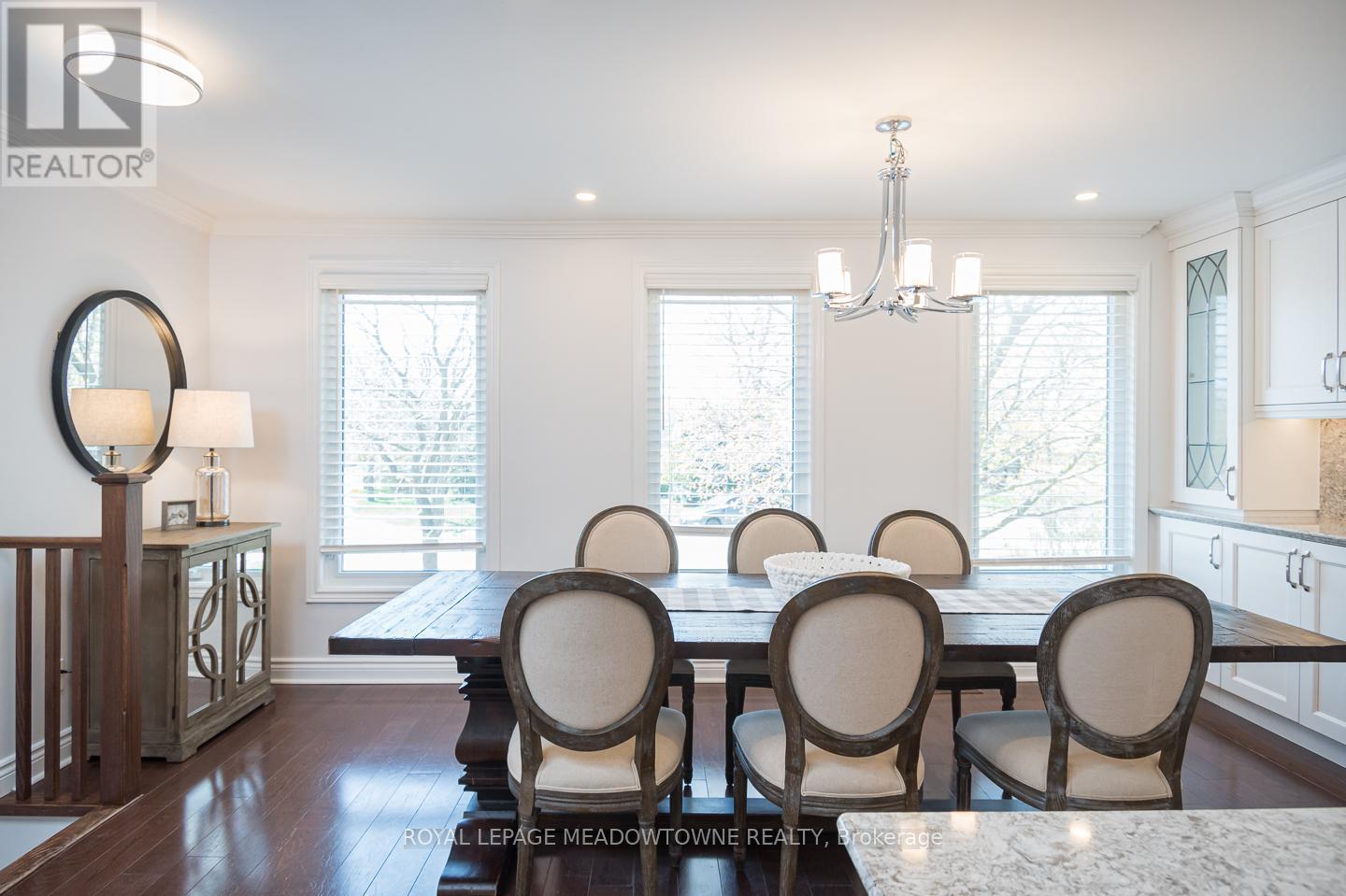 Upper - 611 Beaver Court, Milton, Ontario  L9T 4A8 - Photo 13 - W12485467