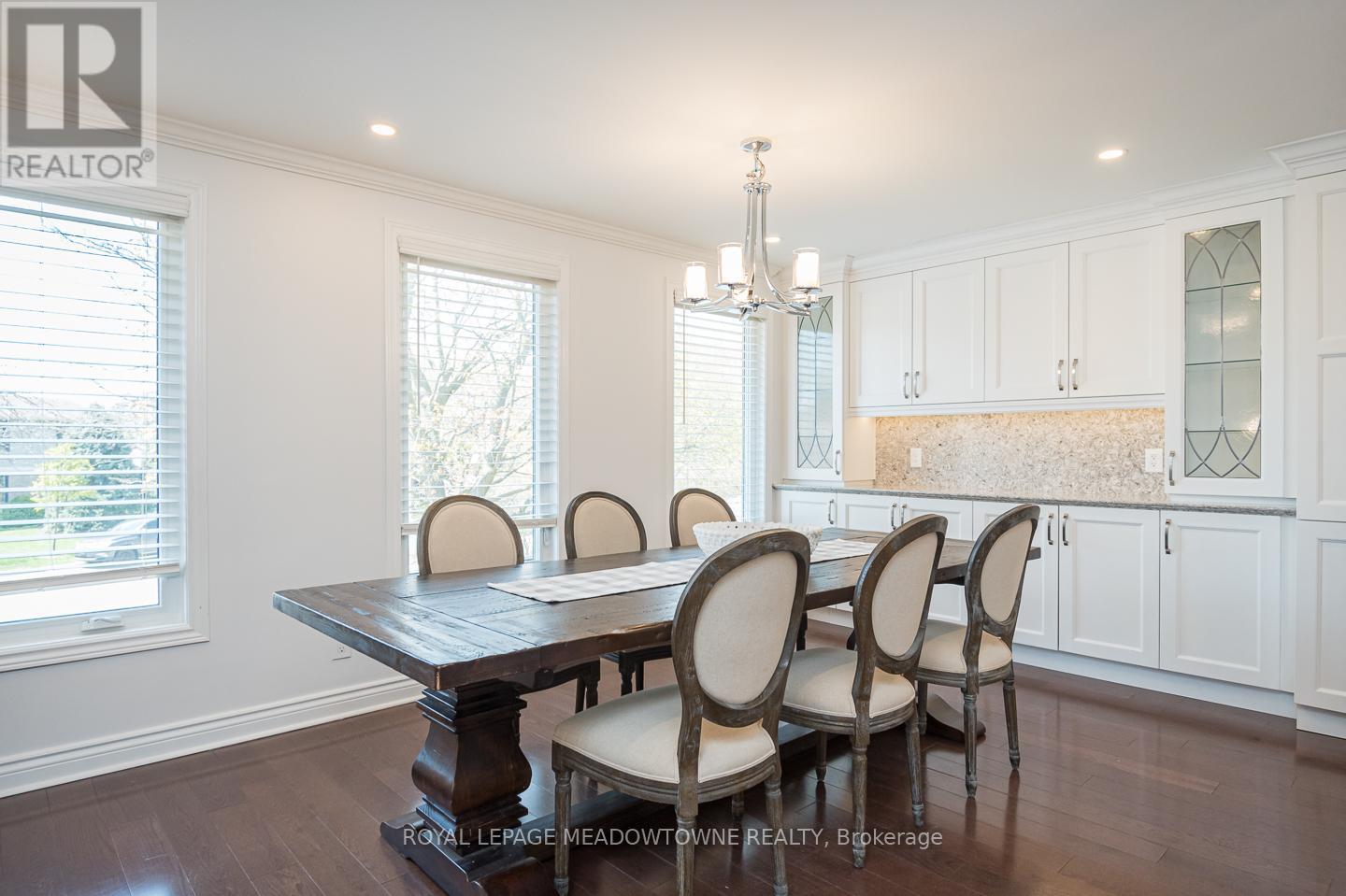 Upper - 611 Beaver Court, Milton, Ontario  L9T 4A8 - Photo 14 - W12485467