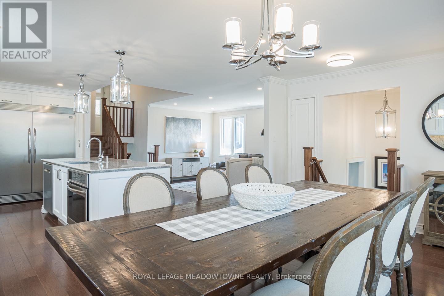 Upper - 611 Beaver Court, Milton, Ontario  L9T 4A8 - Photo 24 - W12485467