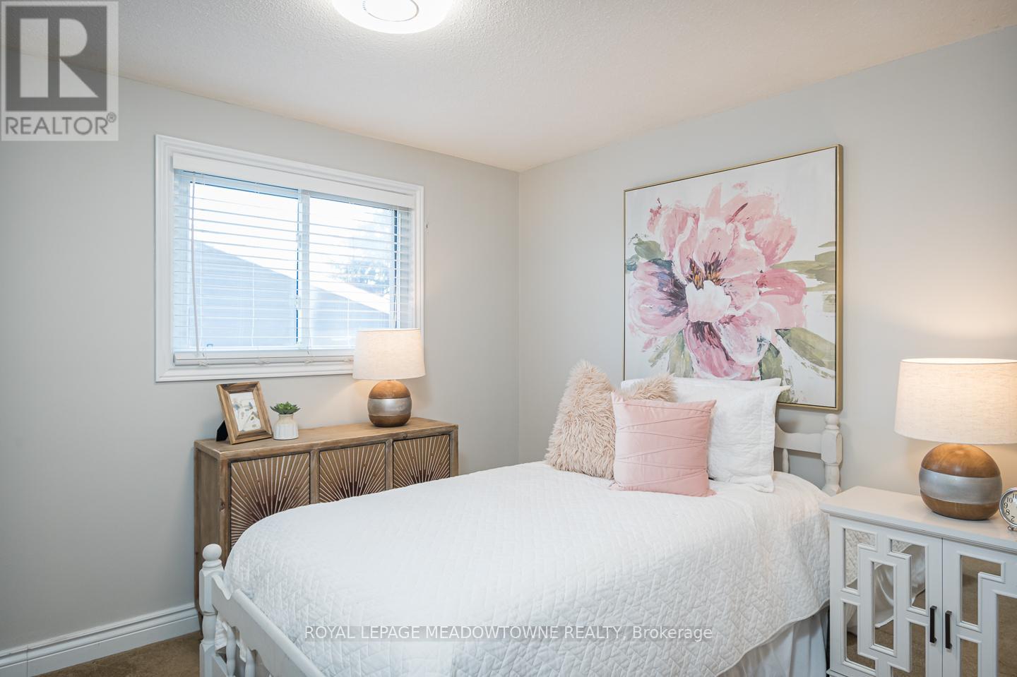 Upper - 611 Beaver Court, Milton, Ontario  L9T 4A8 - Photo 28 - W12485467