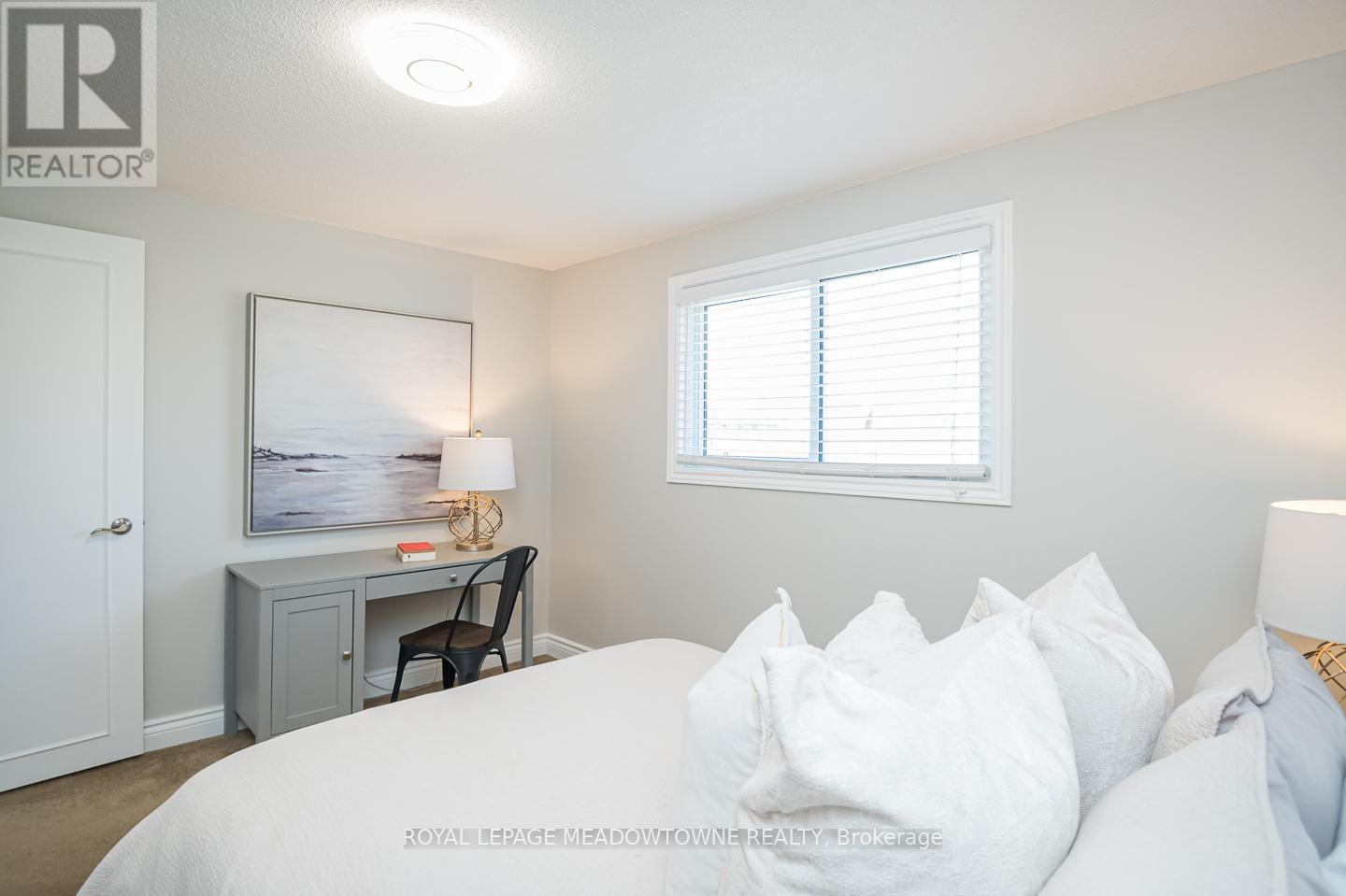 Upper - 611 Beaver Court, Milton, Ontario  L9T 4A8 - Photo 31 - W12485467