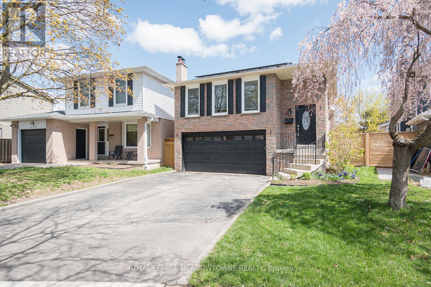 Upper - 611 Beaver Court, Milton, Ontario  L9T 4A8 - Photo 5 - W12485467