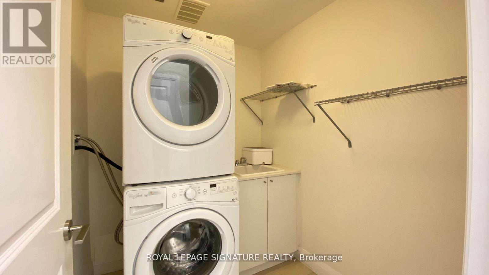 1 - 5040 Four Springs Avenue, Mississauga, Ontario  L5R 0E9 - Photo 5 - W12485501