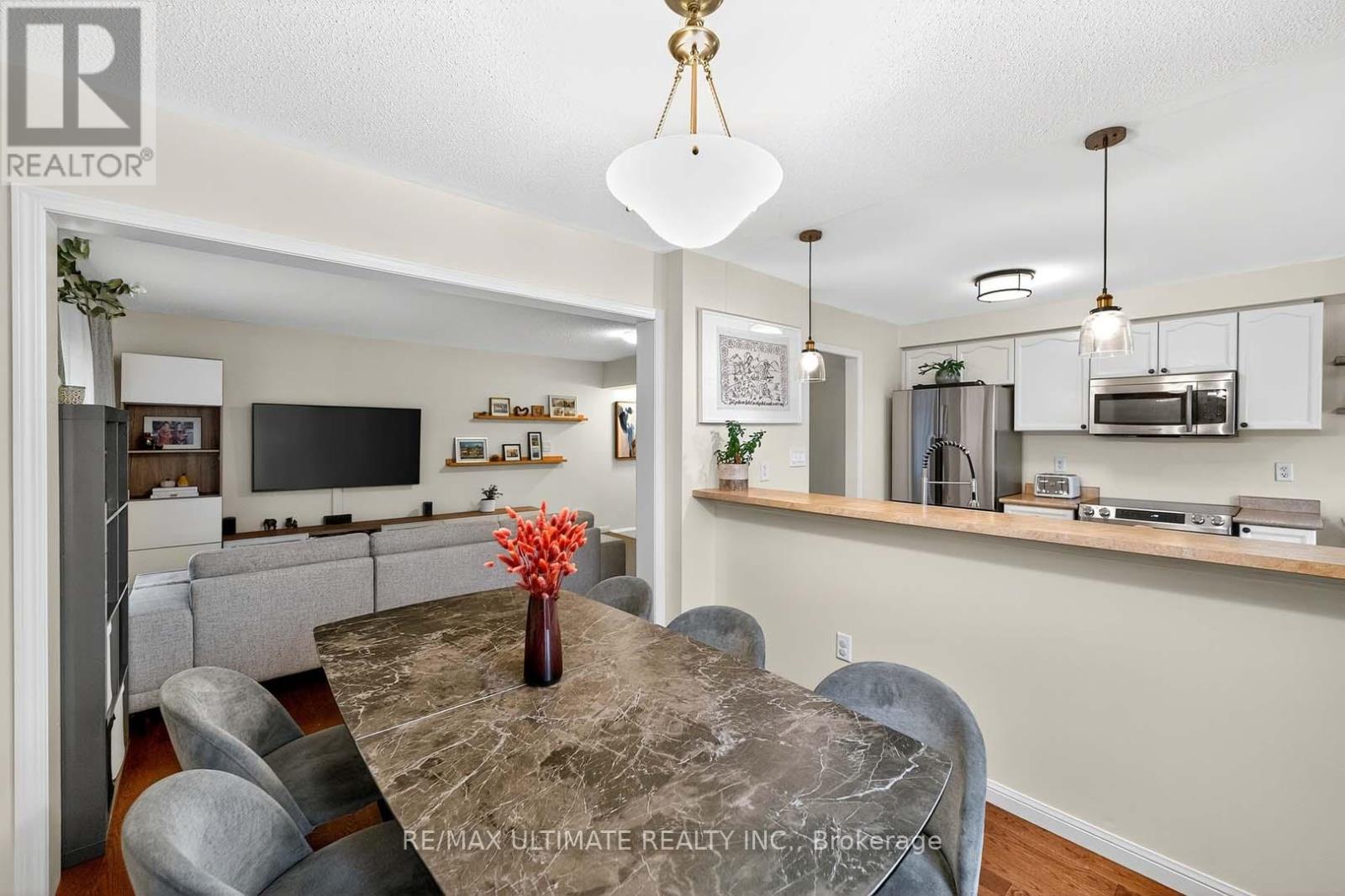 3056 Dewridge Avenue, Oakville, Ontario  L6M 5J1 - Photo 11 - W12485507