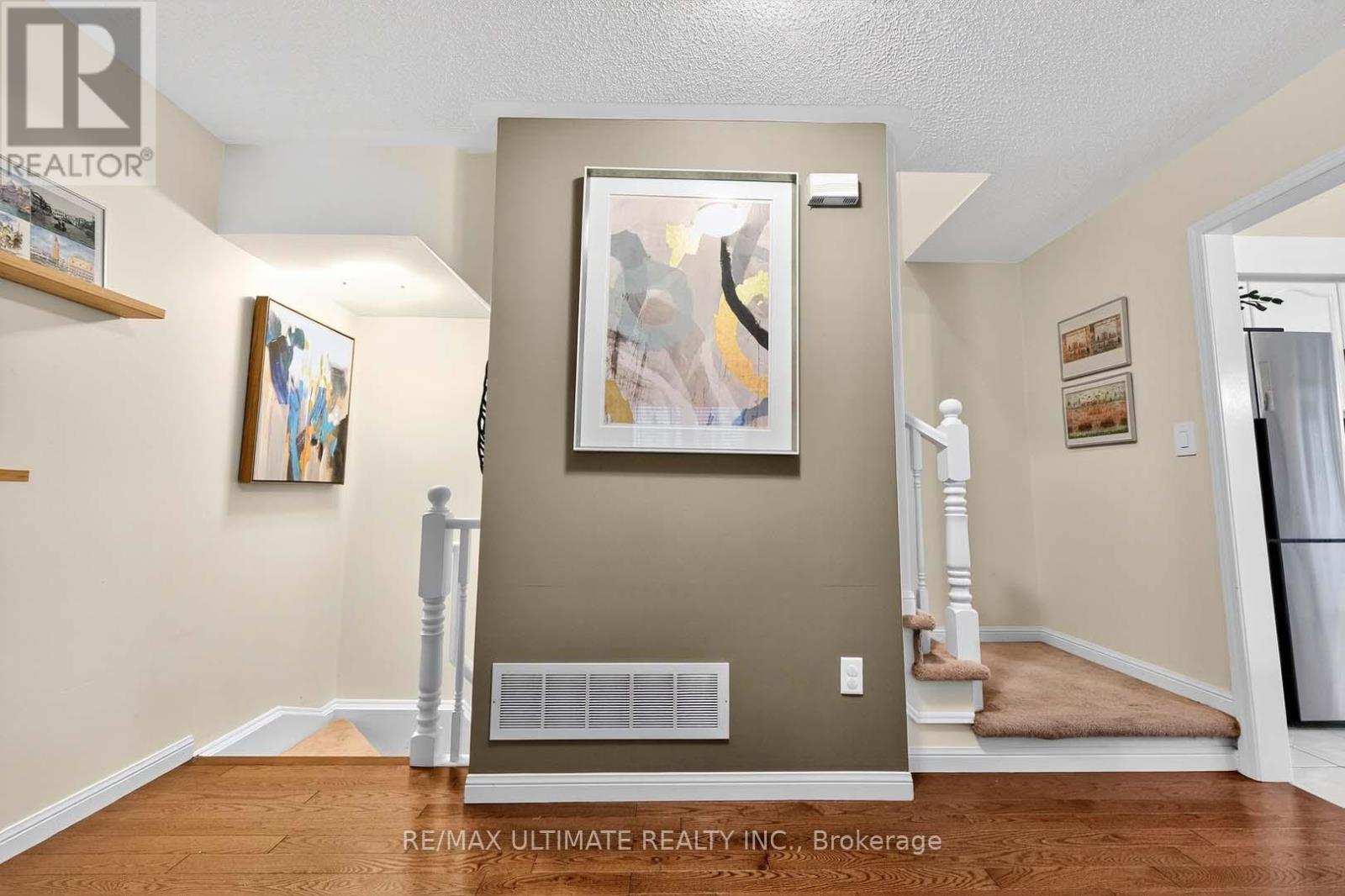 3056 Dewridge Avenue, Oakville, Ontario  L6M 5J1 - Photo 15 - W12485507