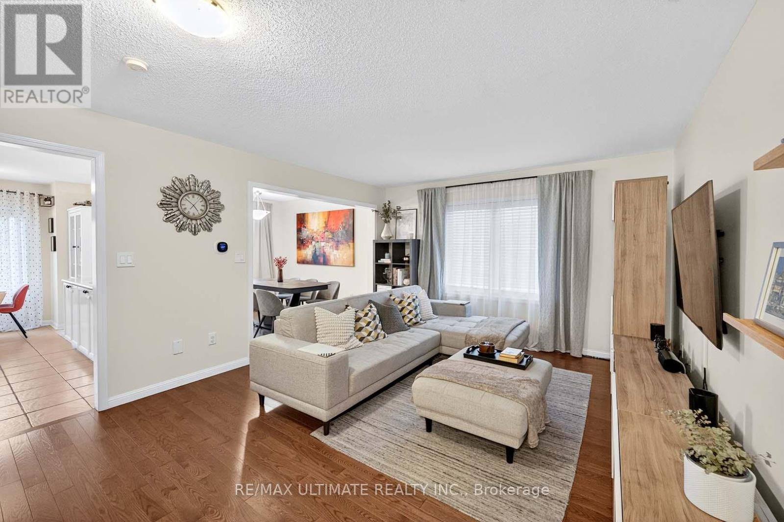 3056 Dewridge Avenue, Oakville, Ontario  L6M 5J1 - Photo 5 - W12485507