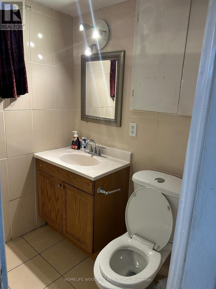 3341 Morning Star Drive, Mississauga, Ontario  L4T 1X6 - Photo 20 - W12485509