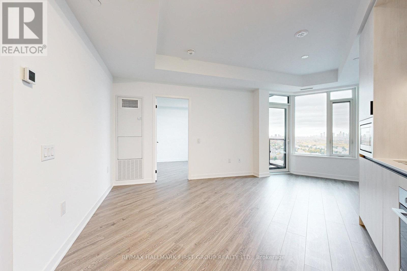 1201 - 2495 Eglinton Avenue W, Mississauga, Ontario  L5M 2T2 - Photo 8 - W12485517