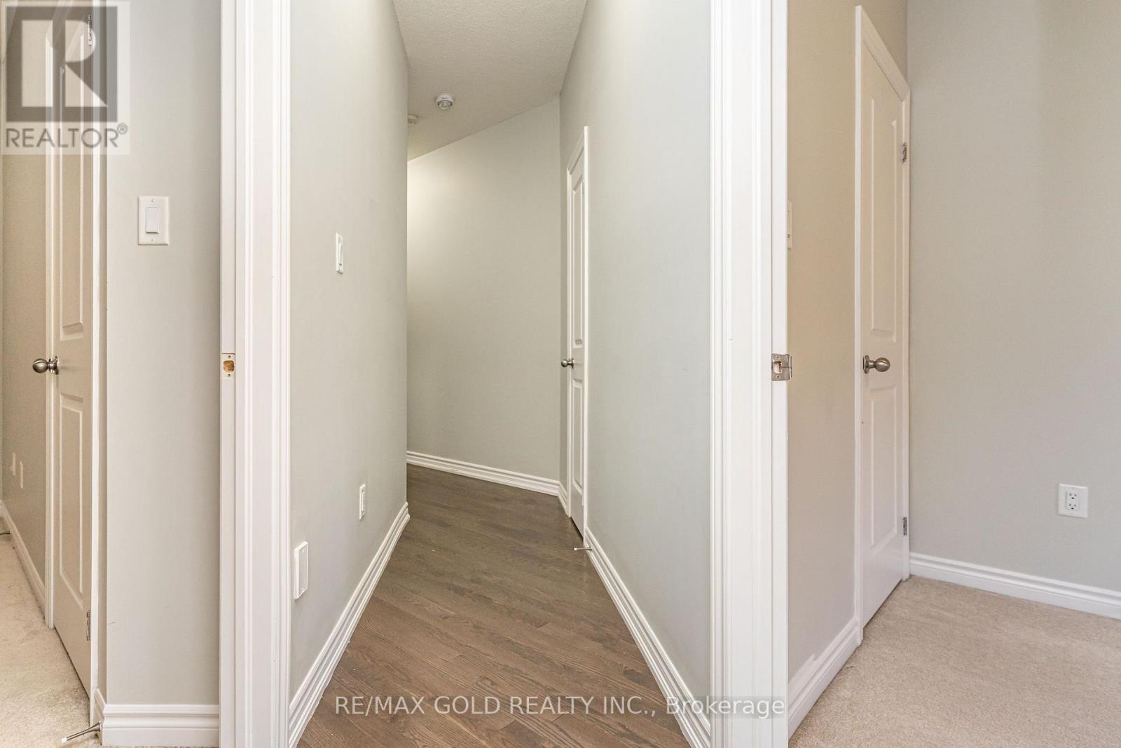 26 Arrowview Drive, Brampton, Ontario  L7A 5H7 - Photo 22 - W12485536