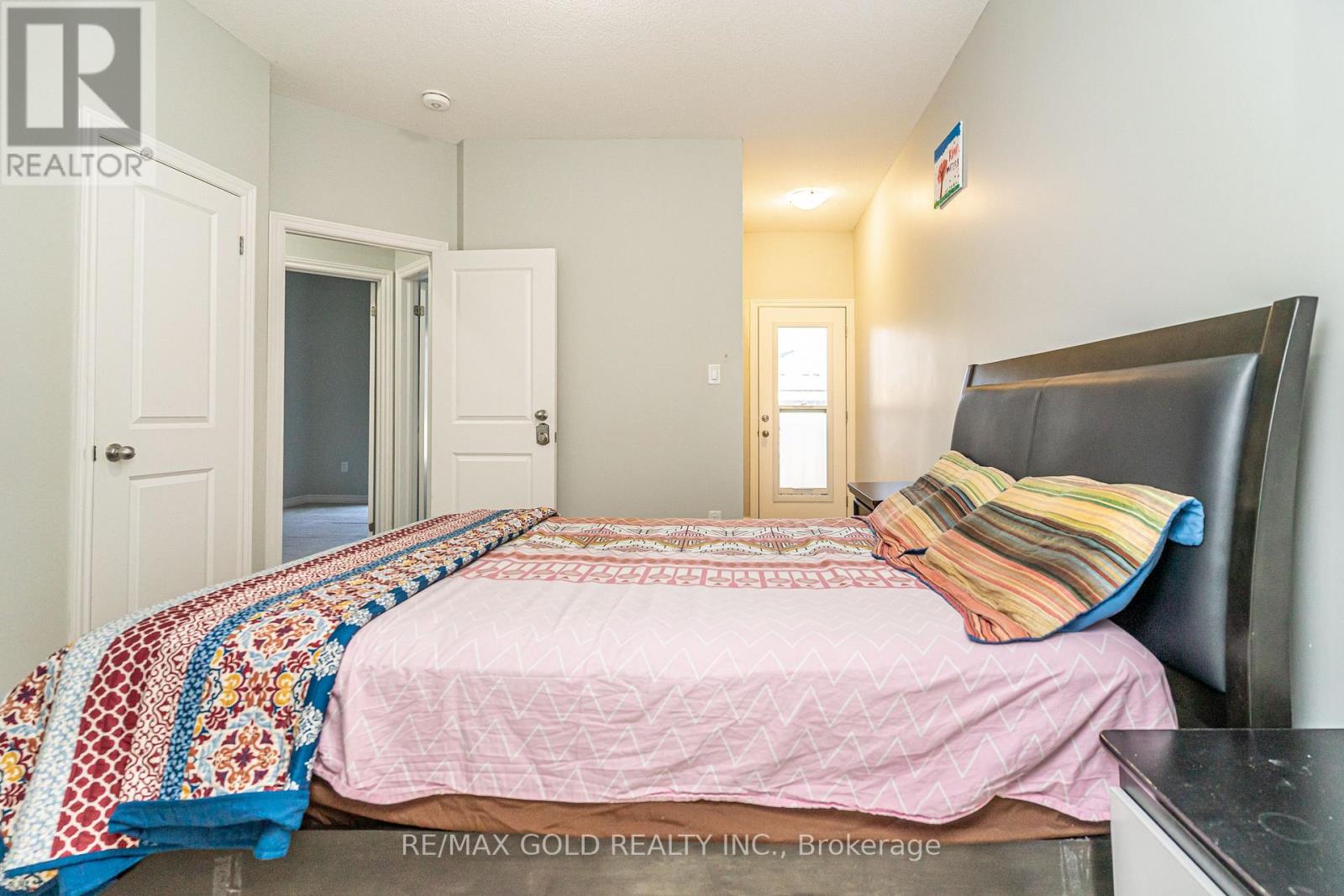 26 Arrowview Drive, Brampton, Ontario  L7A 5H7 - Photo 26 - W12485536