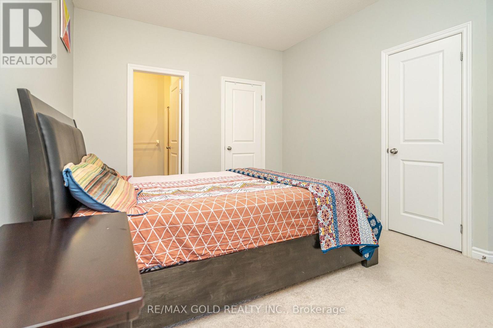 26 Arrowview Drive, Brampton, Ontario  L7A 5H7 - Photo 27 - W12485536