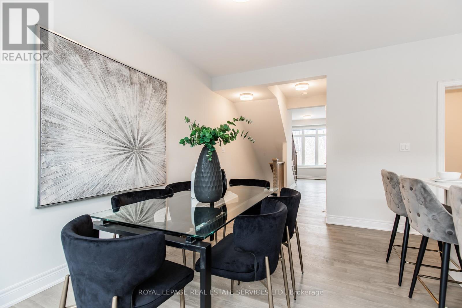 2733 Westoak Trails Boulevard, Oakville, Ontario  L6M 5T1 - Photo 10 - W12485538