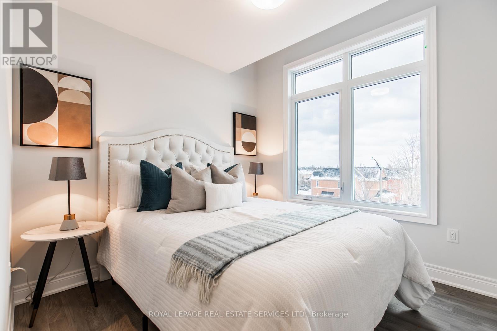 2733 Westoak Trails Boulevard, Oakville, Ontario  L6M 5T1 - Photo 39 - W12485538