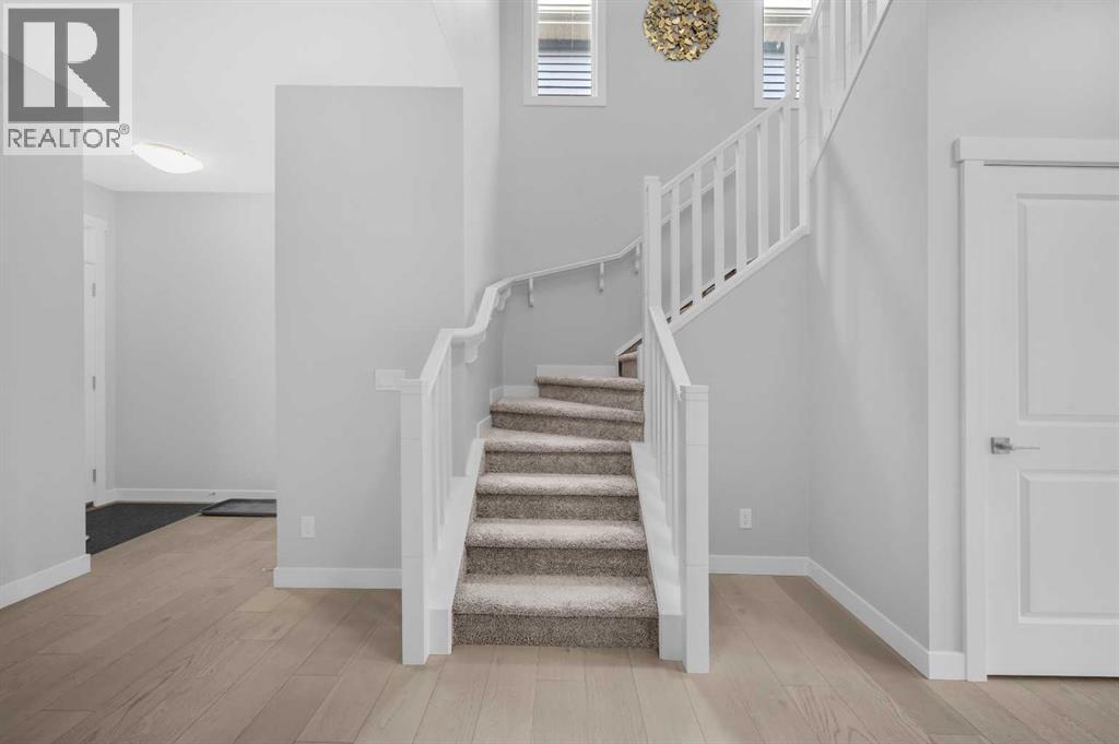 149 Belmont Villas Sw, Calgary, Alberta  T2X 4W7 - Photo 5 - A2267345