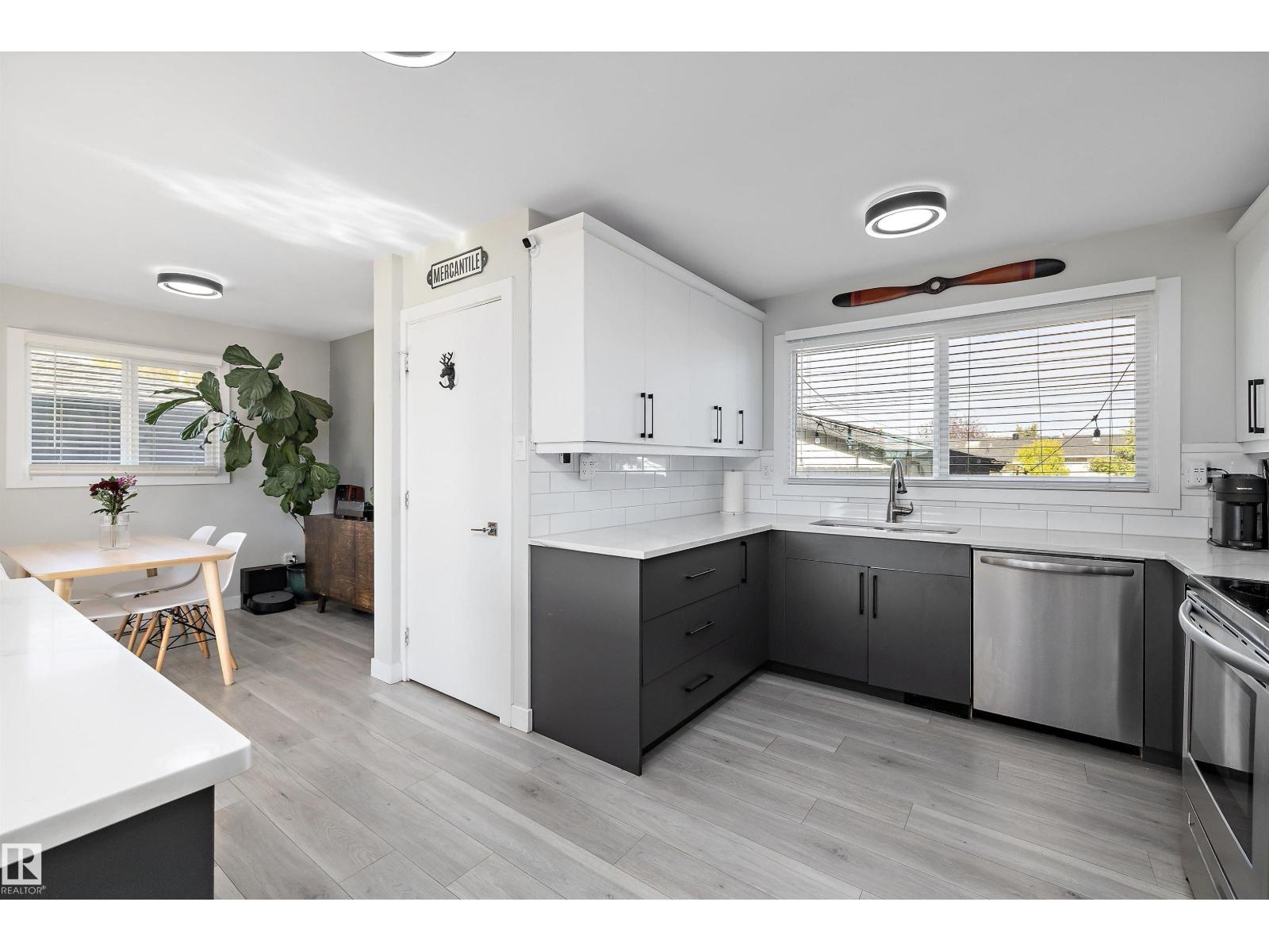 6304 94a Av Nw, Edmonton, Alberta  T6B 0Y8 - Photo 17 - E4463737