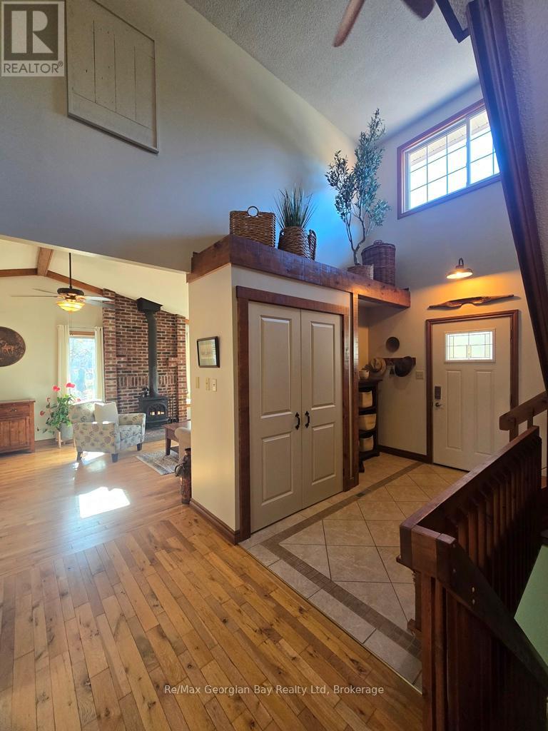 30 Sumac Crescent, Oro-Medonte, Ontario  L0K 1E0 - Photo 10 - S12360841