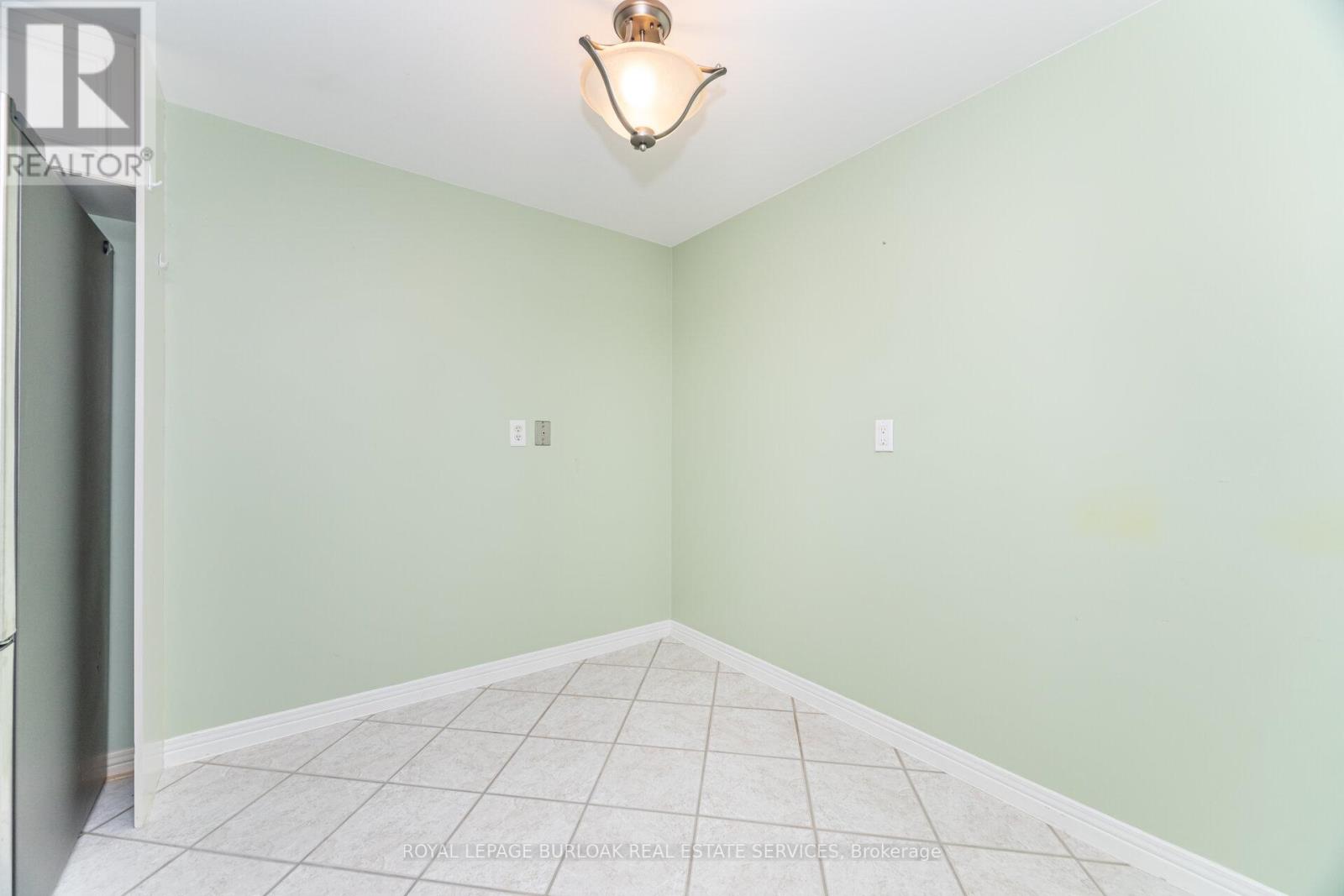 1602 - 190 Hespeler Road, Cambridge, Ontario  N1R 8B8 - Photo 16 - X12485413