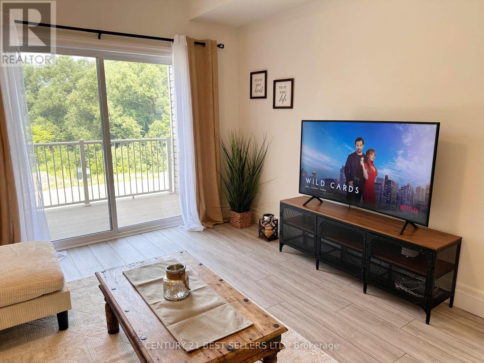 79 Buchanan Avenue, Prince Edward County, Ontario  K0K 2T0 - Photo 14 - X12485448