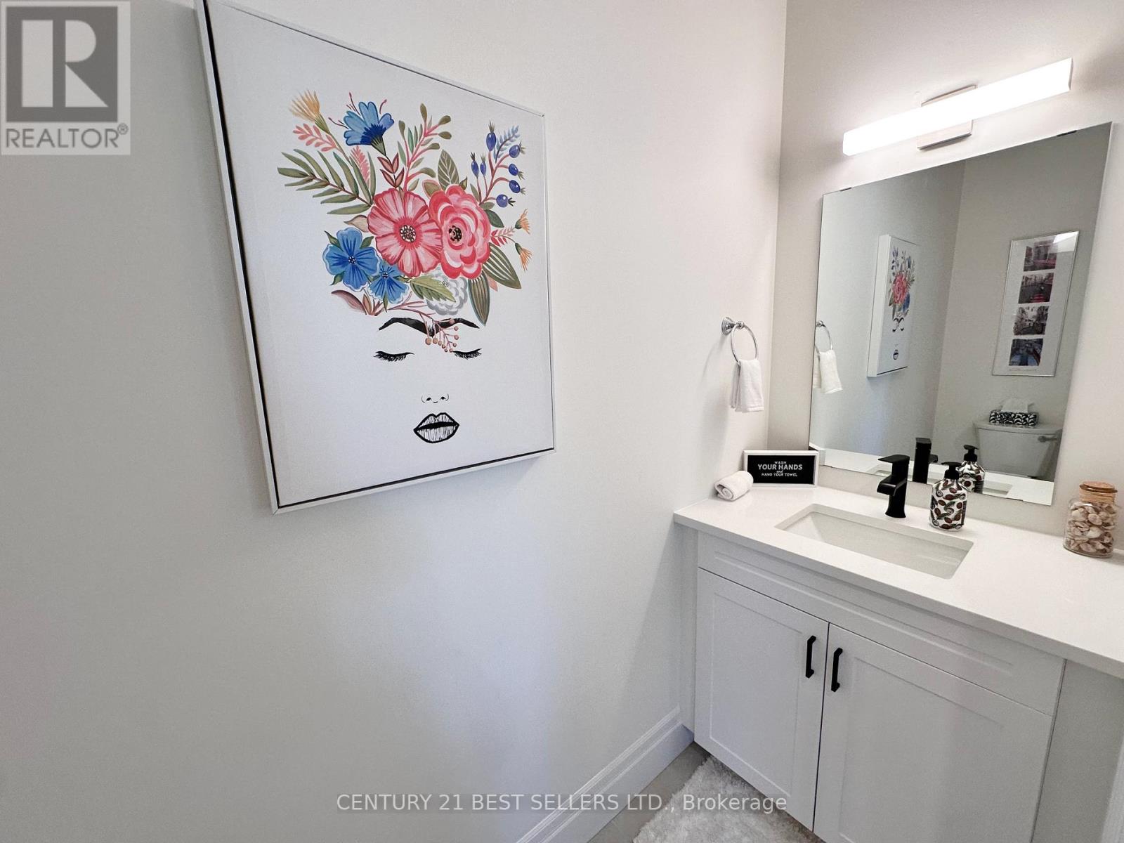 79 Buchanan Avenue, Prince Edward County, Ontario  K0K 2T0 - Photo 6 - X12485448