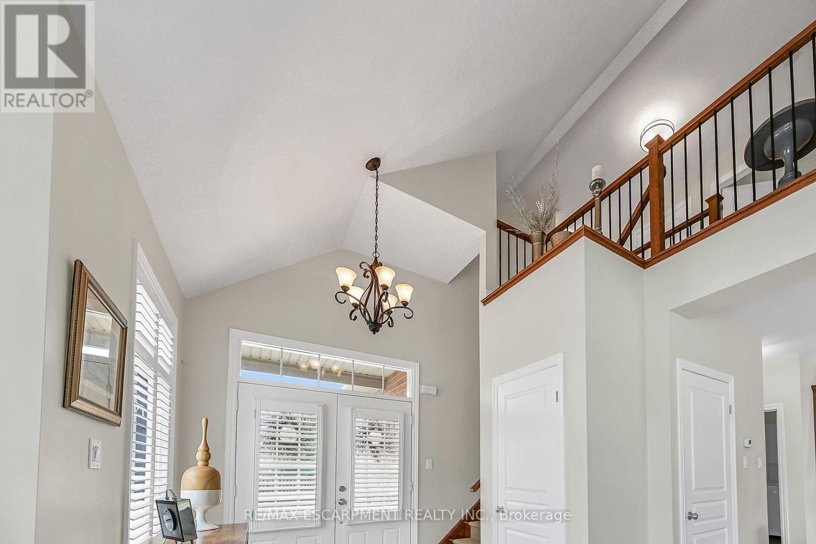 8 - 99 Panabaker Drive, Hamilton, Ontario  L9G 0A3 - Photo 23 - X12485475