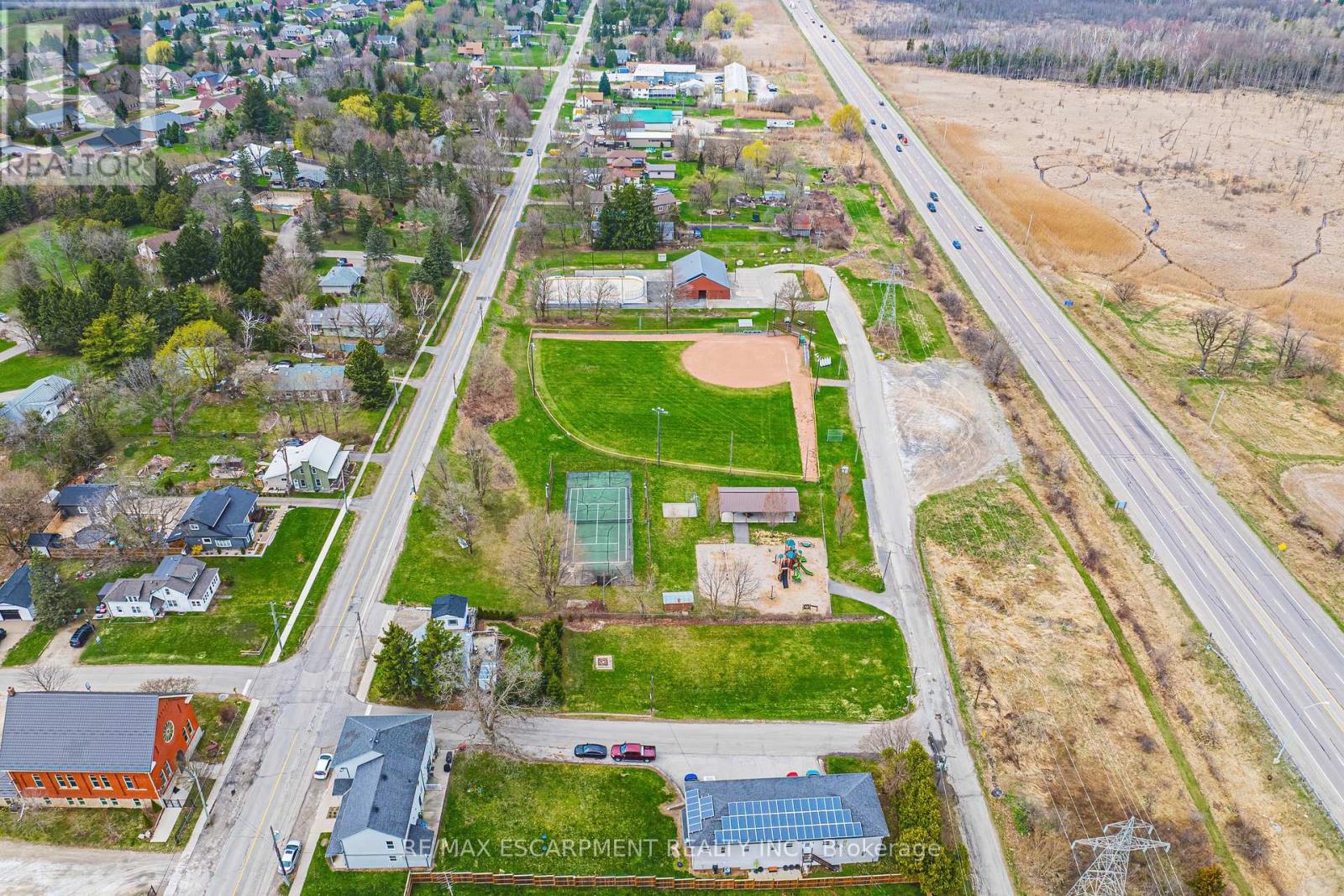 110 Freelton Road, Hamilton, Ontario  L8B 0Z3 - Photo 42 - X12485540