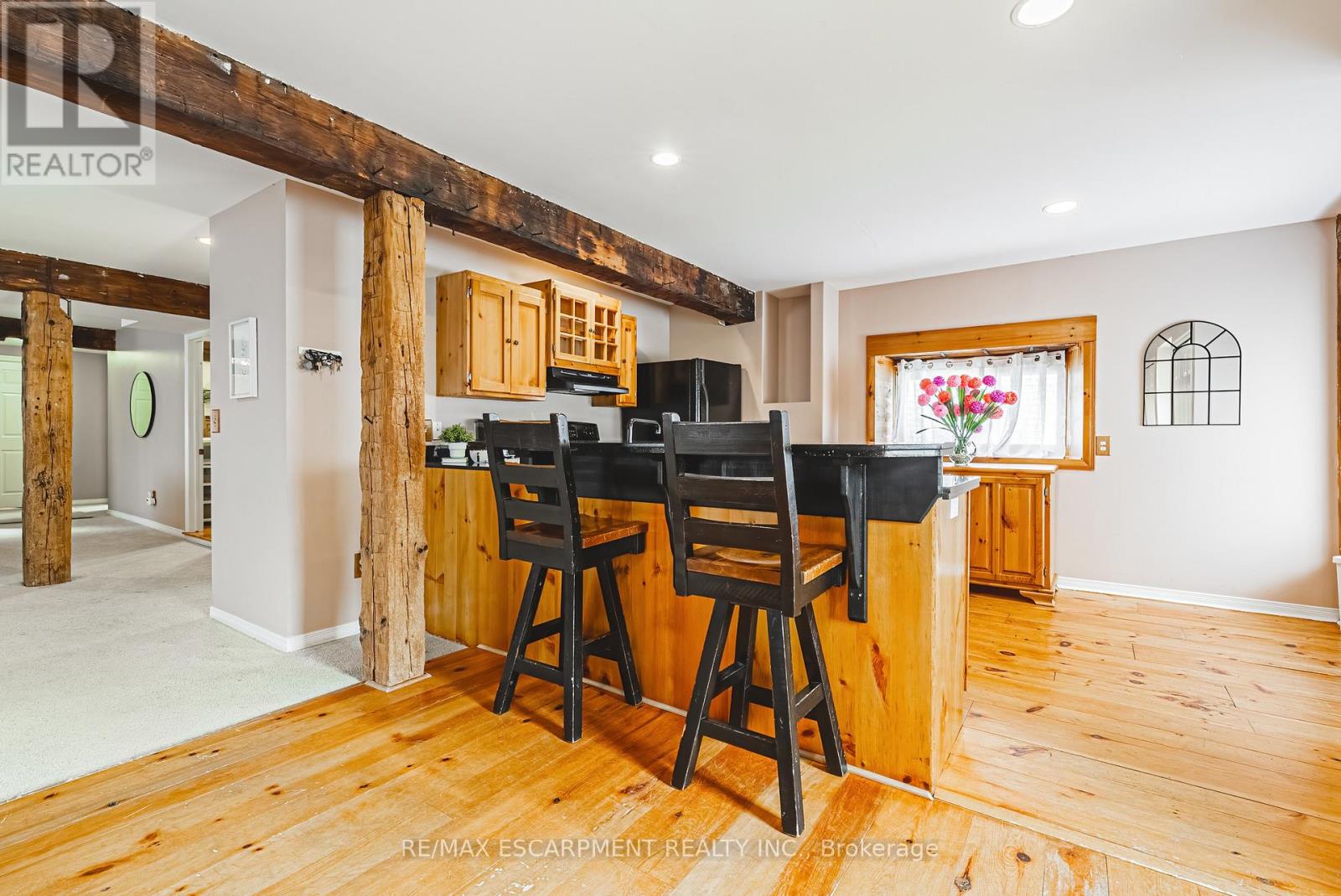 110 Freelton Road, Hamilton, Ontario  L8B 0Z3 - Photo 7 - X12485541