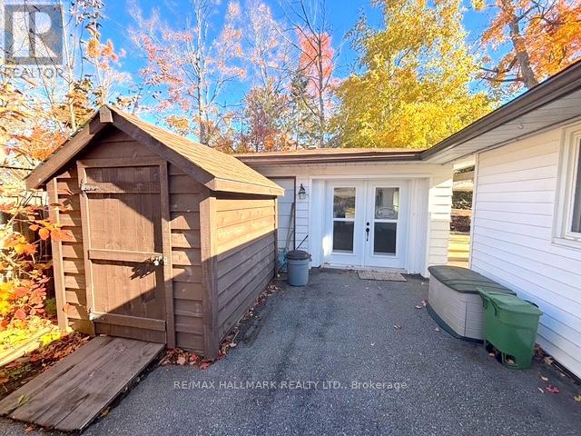20 Bayview Drive, Kawartha Lakes, Ontario  K0M 1A0 - Photo 16 - X12485544