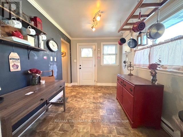 20 Bayview Drive, Kawartha Lakes, Ontario  K0M 1A0 - Photo 5 - X12485544