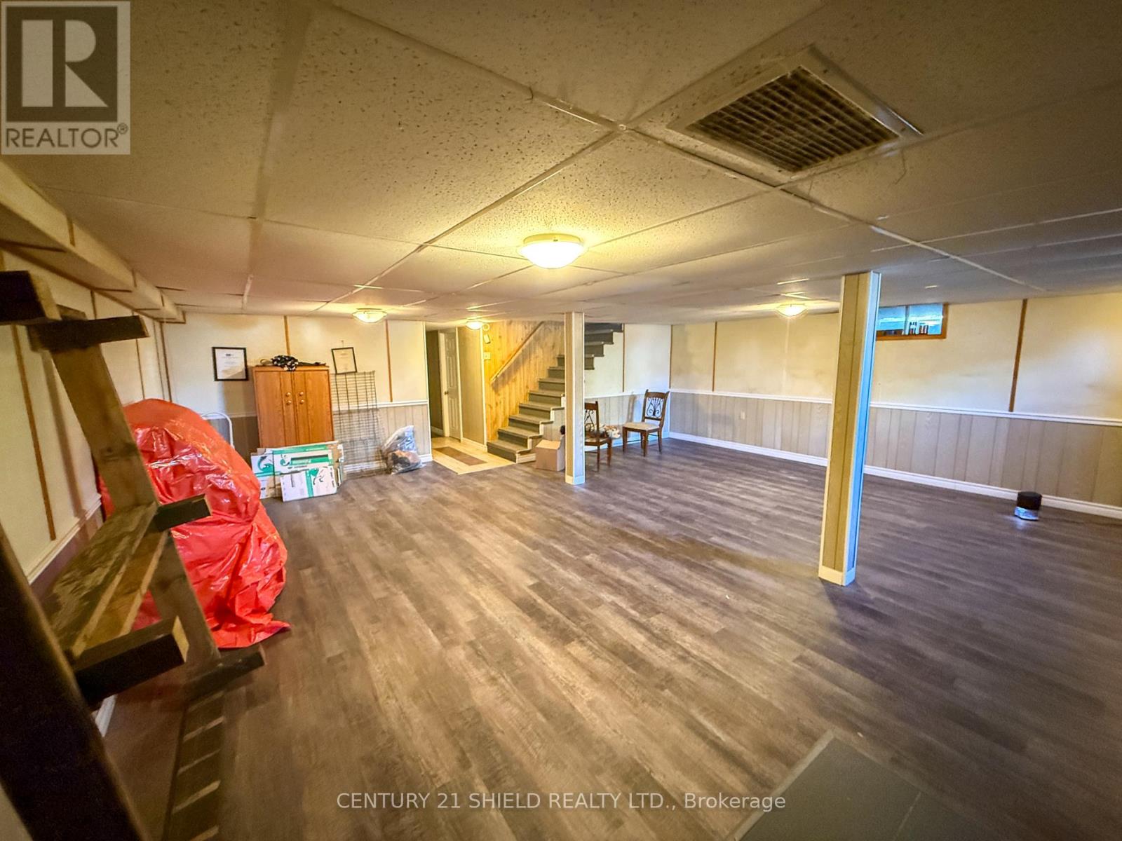 16297 Northfield Road, South Stormont, Ontario  K0C 1Y0 - Photo 17 - X12485561