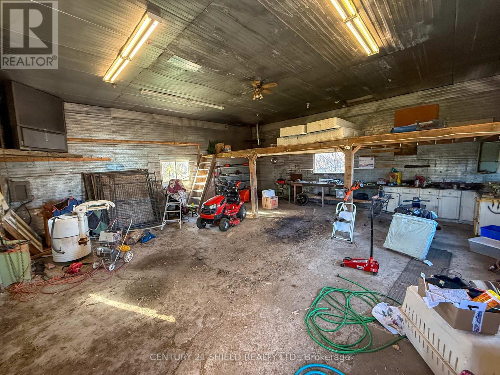 16297 Northfield Road, South Stormont, Ontario  K0C 1Y0 - Photo 26 - X12485561