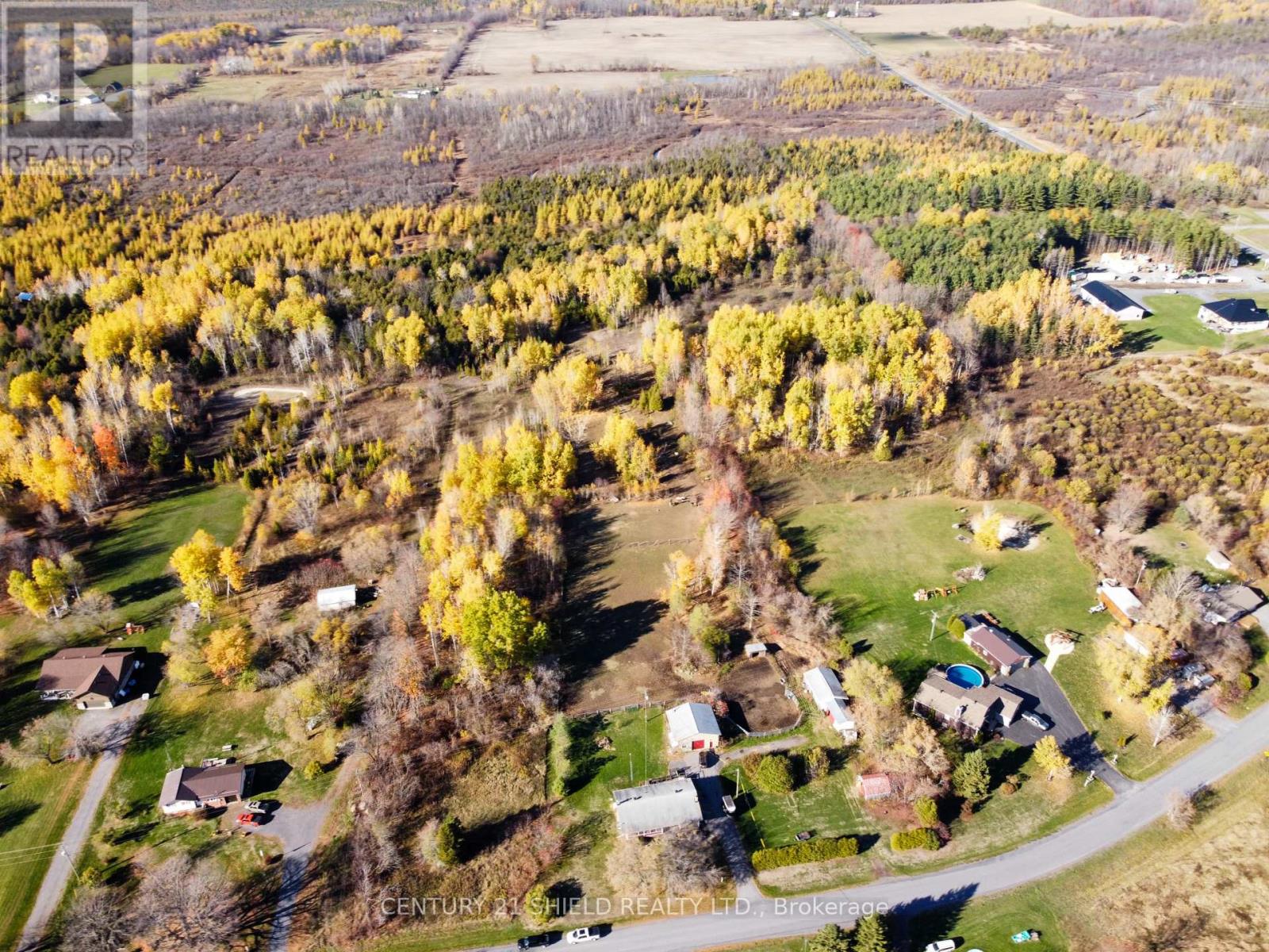 16297 Northfield Road, South Stormont, Ontario  K0C 1Y0 - Photo 34 - X12485561