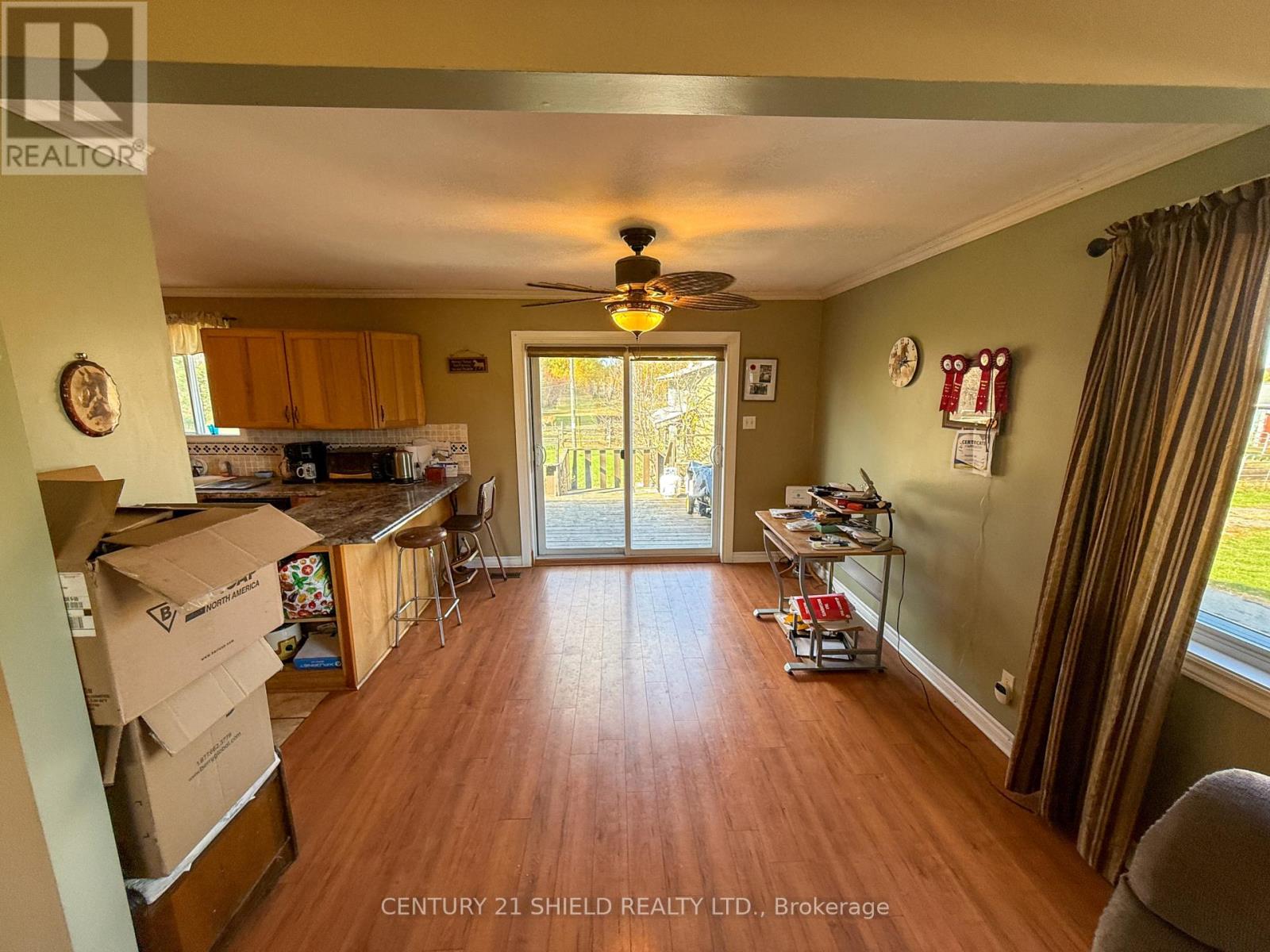 16297 Northfield Road, South Stormont, Ontario  K0C 1Y0 - Photo 6 - X12485561