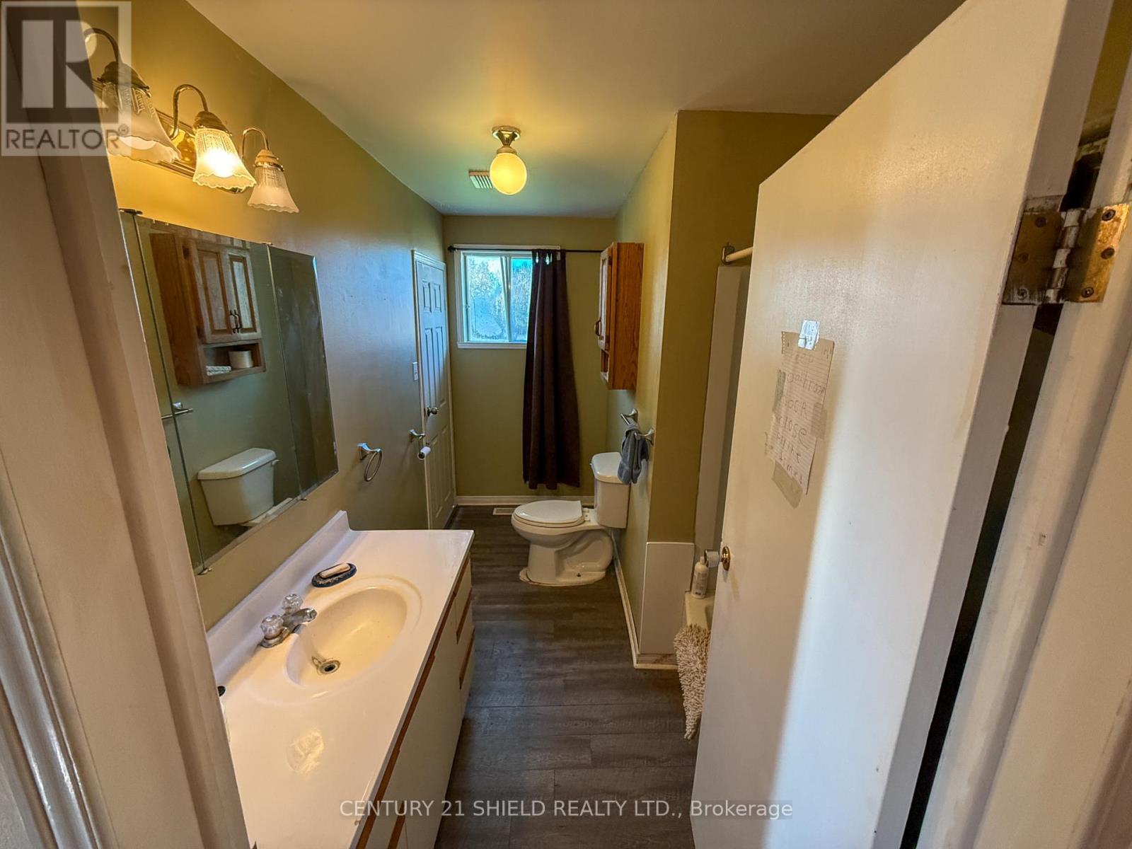 16297 Northfield Road, South Stormont, Ontario  K0C 1Y0 - Photo 8 - X12485561