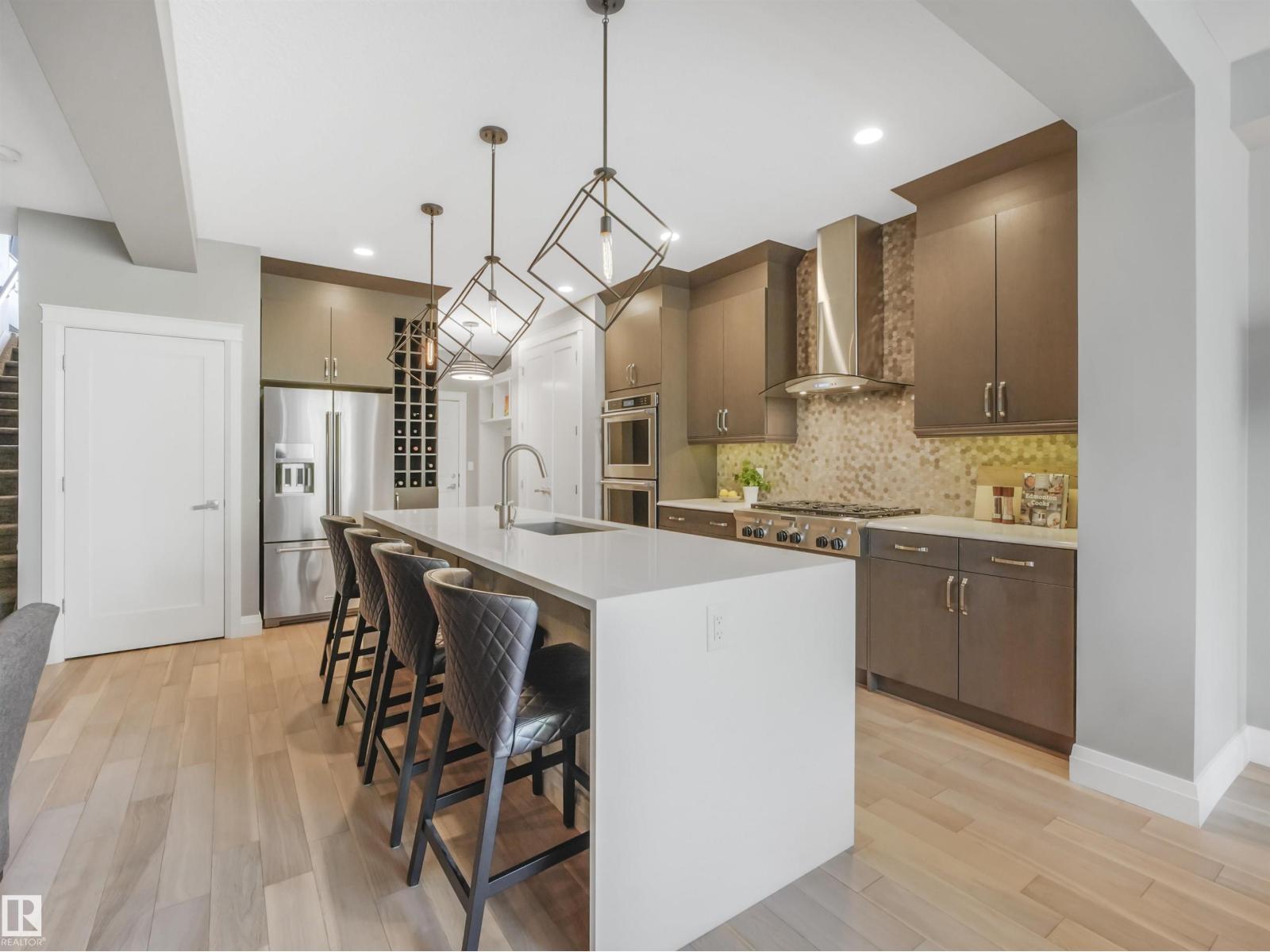 4162 Charles Li Sw, Edmonton, Alberta  T6W 3H1 - Photo 1 - E4458092