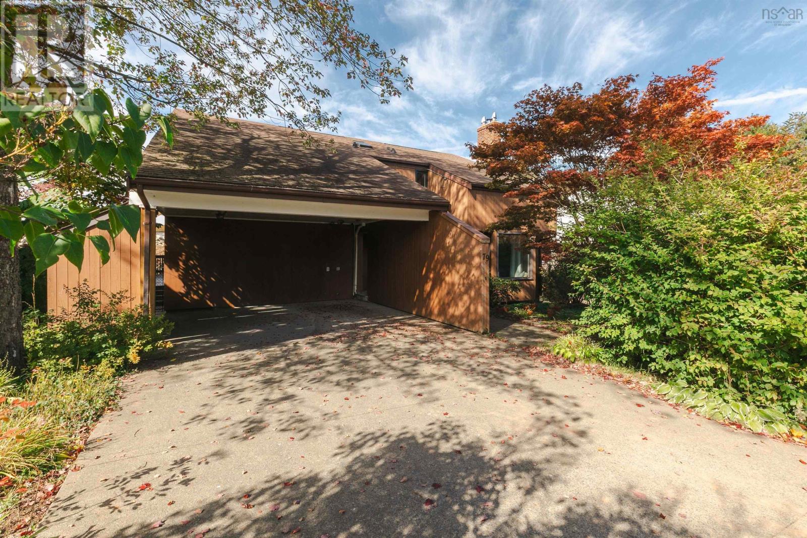 79 Bayview Road, Halifax, Nova Scotia  B3M 1N8 - Photo 2 - 202523379