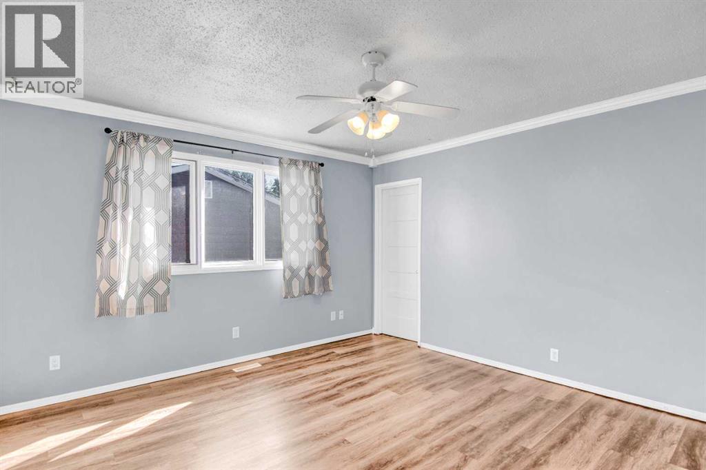 79 Oak Street, Red Deer, Alberta  T4P 1R9 - Photo 12 - A2259658