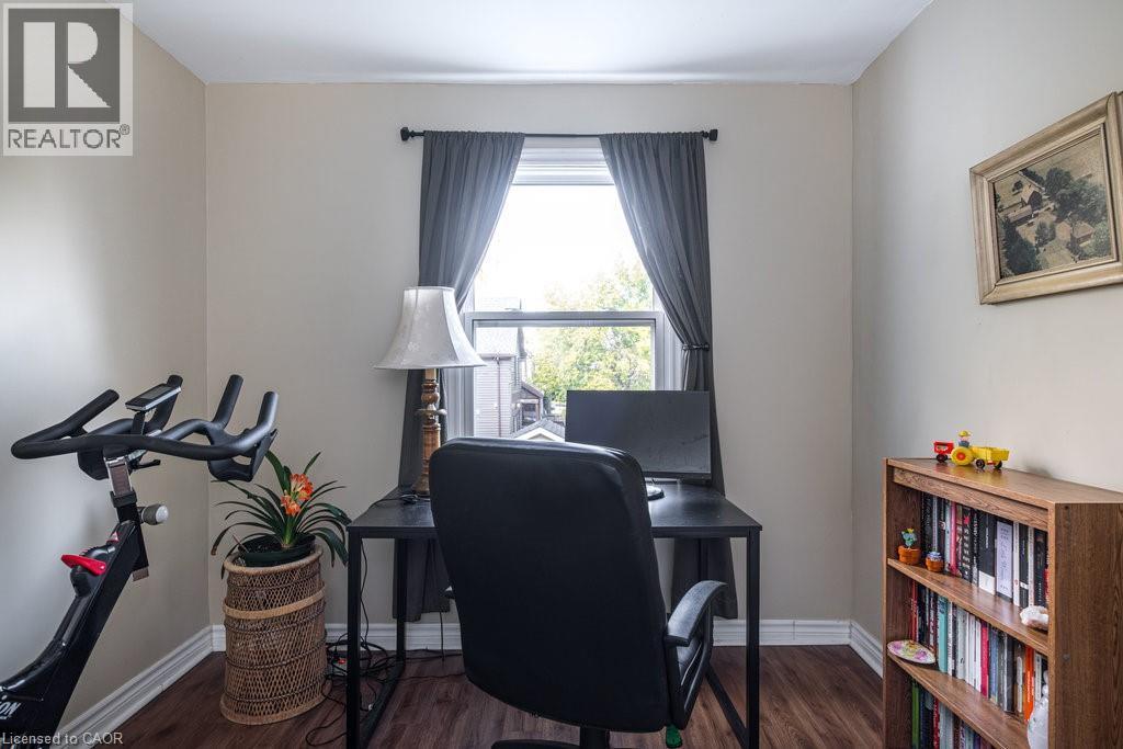 251 Balmoral Avenue N, Hamilton, Ontario  L8L 7S3 - Photo 24 - 40781183