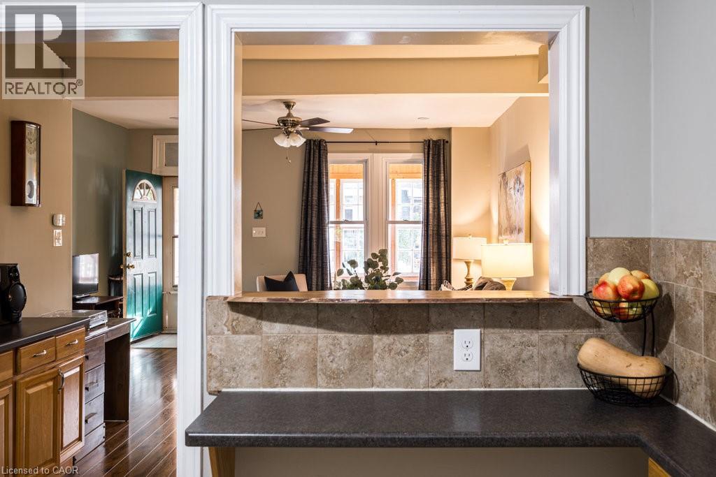 251 Balmoral Avenue N, Hamilton, Ontario  L8L 7S3 - Photo 13 - 40781183