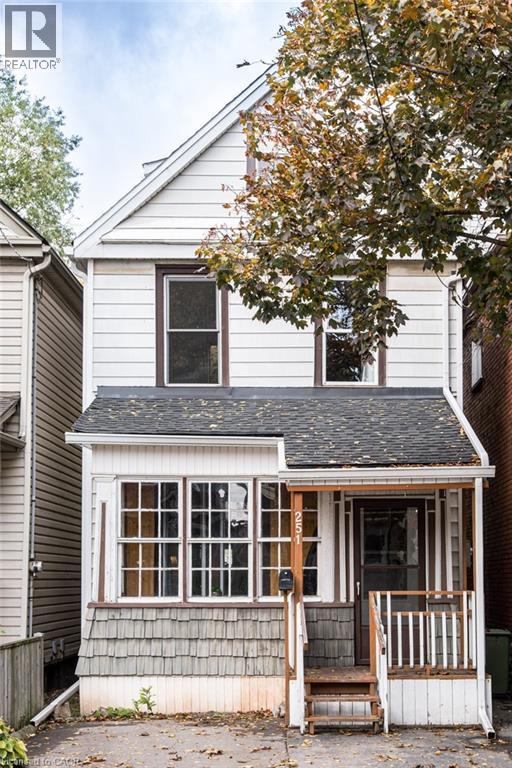251 Balmoral Avenue N, Hamilton, Ontario  L8L 7S3 - Photo 2 - 40781183