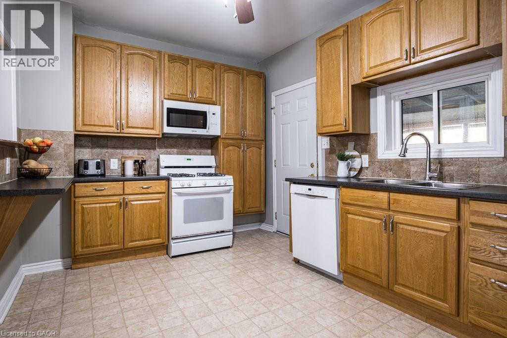 251 Balmoral Avenue N, Hamilton, Ontario  L8L 7S3 - Photo 10 - 40781183