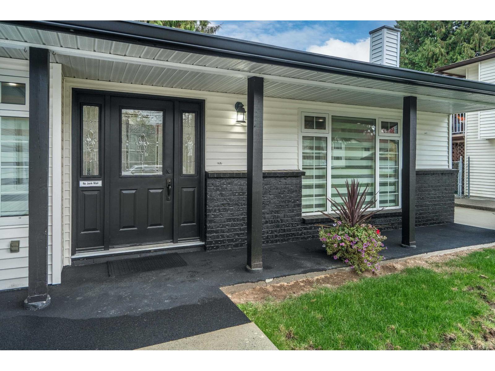 6154 130b Street, Surrey, British Columbia  V3X 2G9 - Photo 3 - R3061780