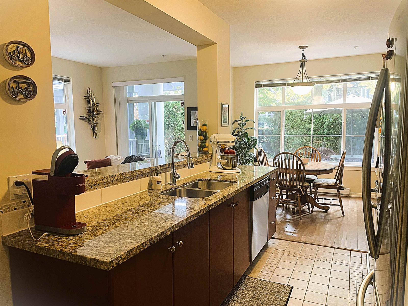 101 15299 17a Avenue, Surrey, British Columbia  V4A 1V4 - Photo 6 - R3061796