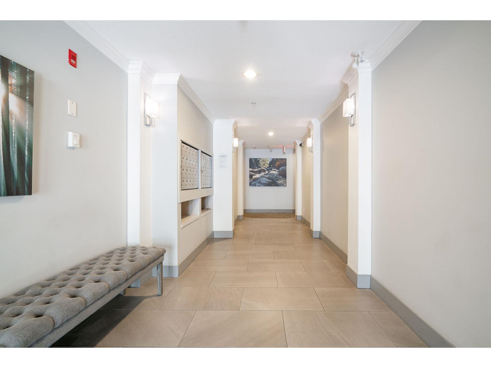 101 15299 17a Avenue, Surrey, British Columbia  V4A 1V4 - Photo 2 - R3061796