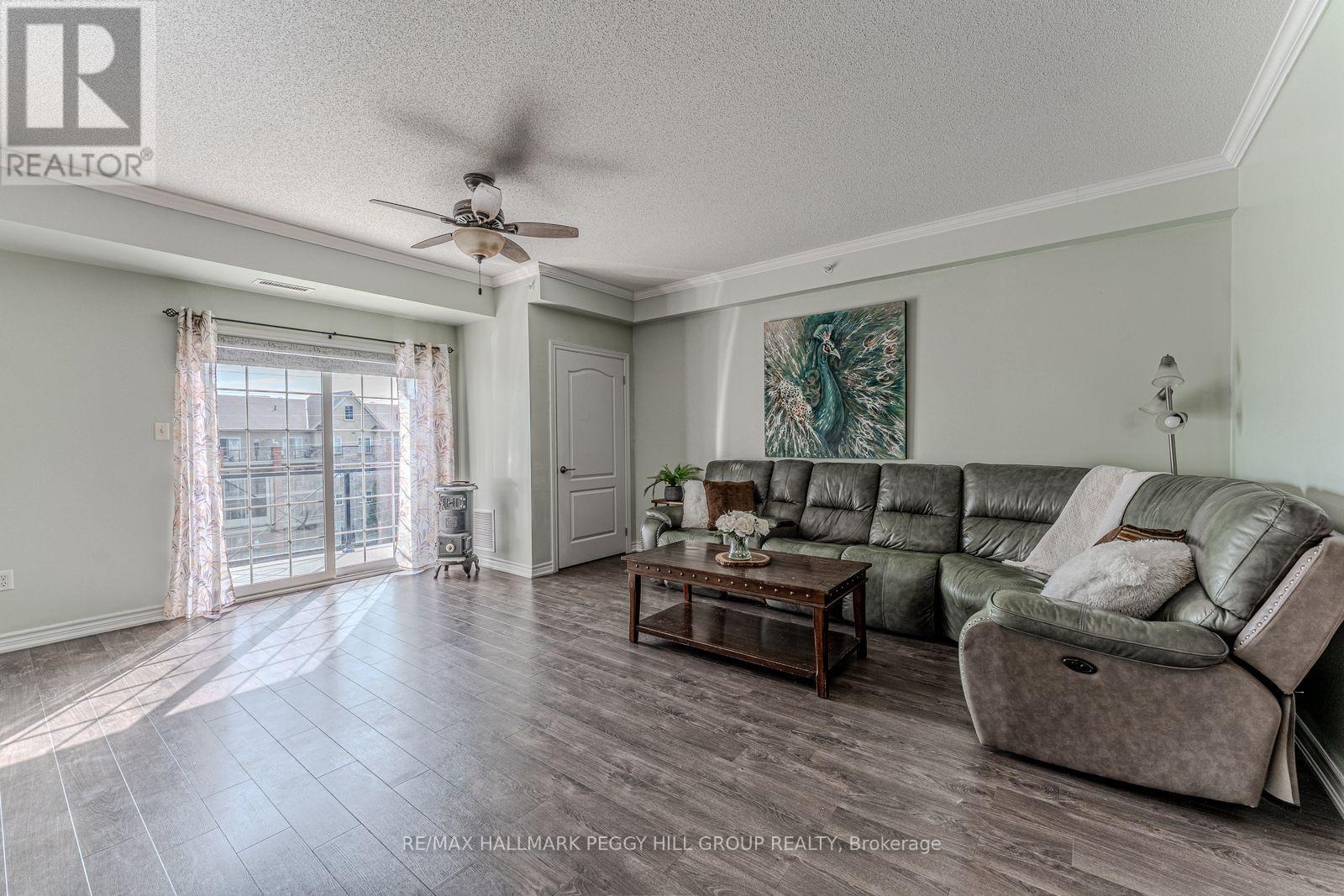 402 - 40 Ferndale Drive S, Barrie, Ontario  L4N 2L3 - Photo 3 - S12406840