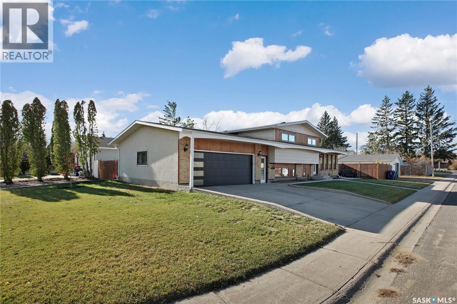 513 6th Avenue N, Warman, Saskatchewan  S0K 1X1 - Photo 2 - SK021834