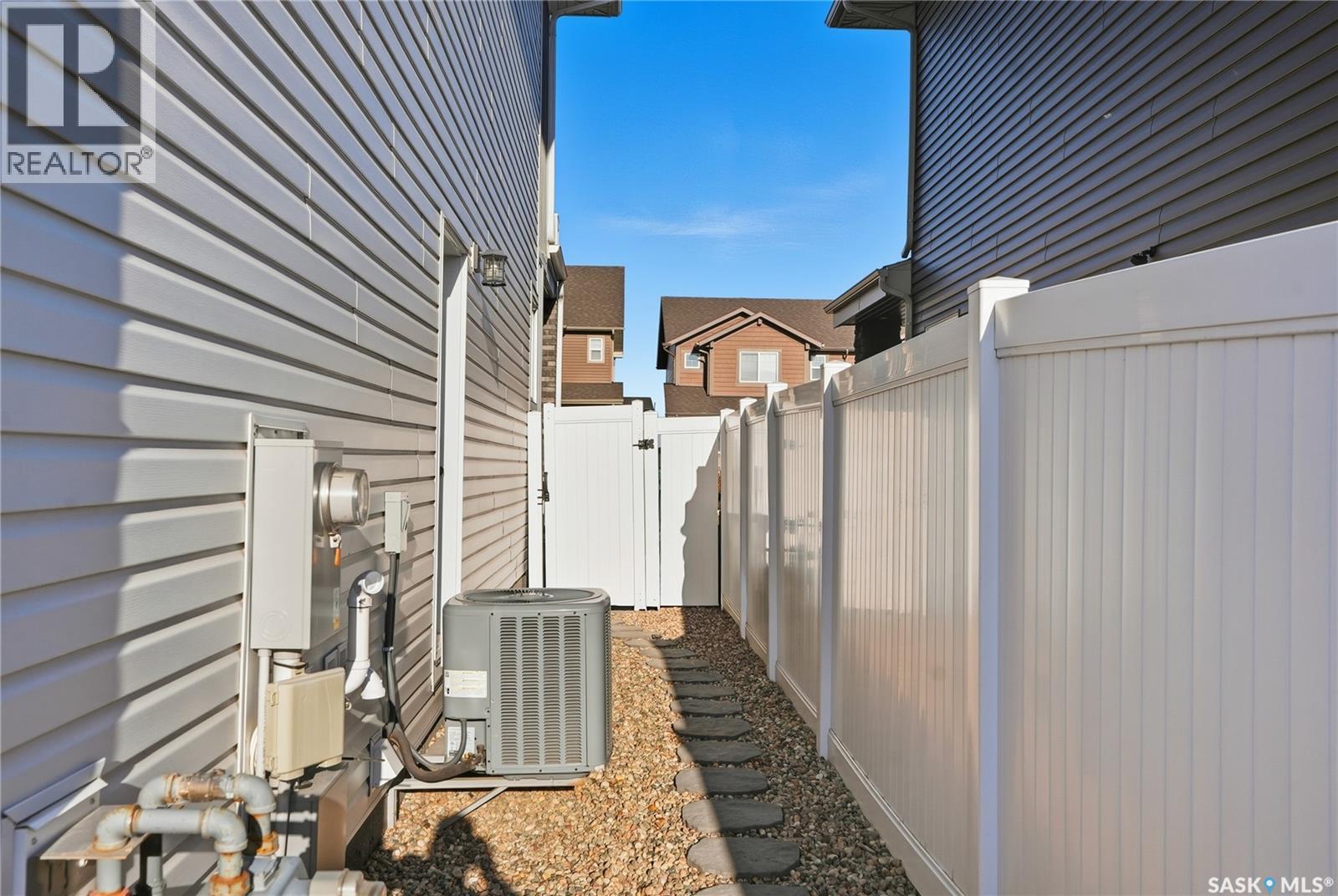 818 Mcfaull Rise, Saskatoon, Saskatchewan  S7V 0S6 - Photo 44 - SK021816