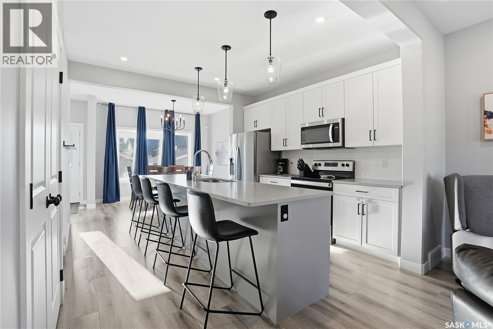 818 Mcfaull Rise, Saskatoon, Saskatchewan  S7V 0S6 - Photo 8 - SK021816