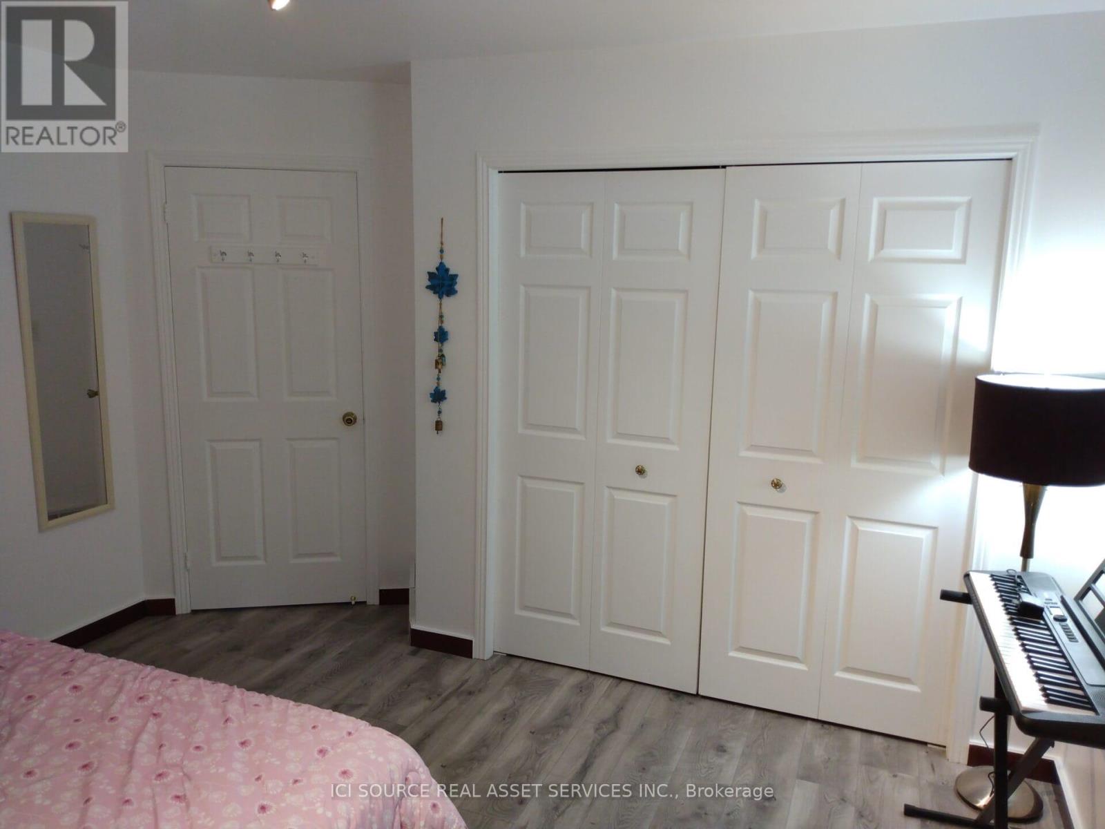 6860 Matchette Road, Lasalle, Ontario  N9J 3H7 - Photo 12 - X12418024