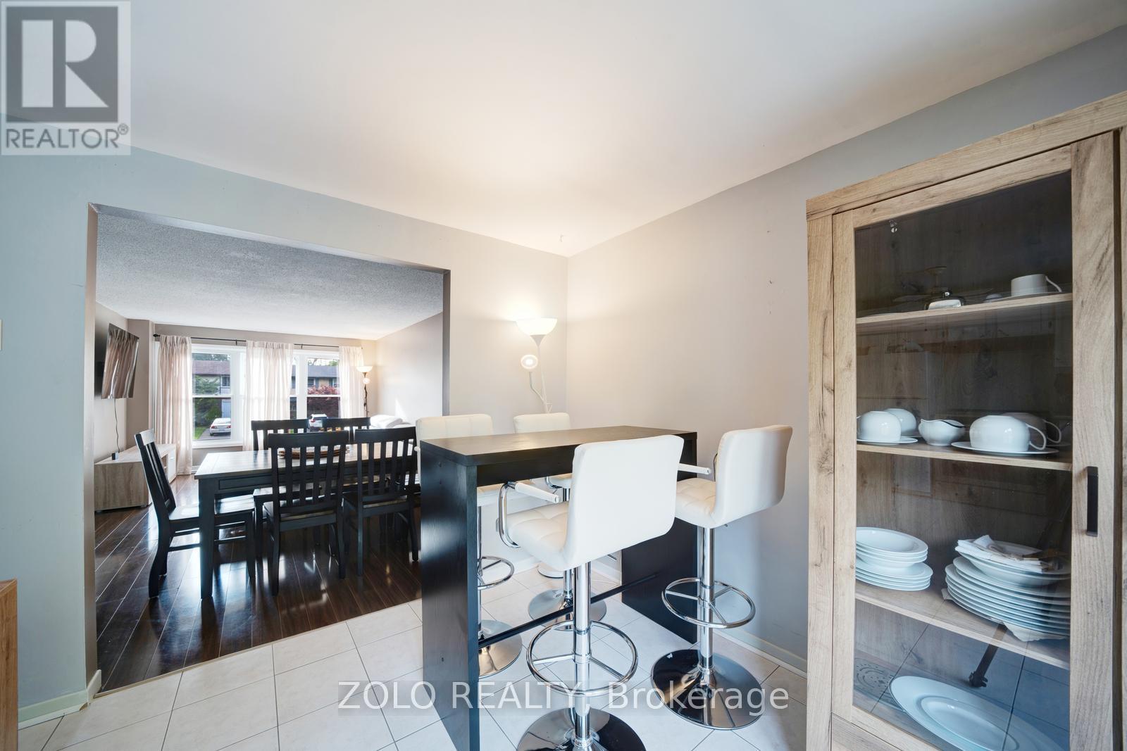 2048 Walker Avenue, Peterborough, Ontario  K9L 1S1 - Photo 18 - X12372909