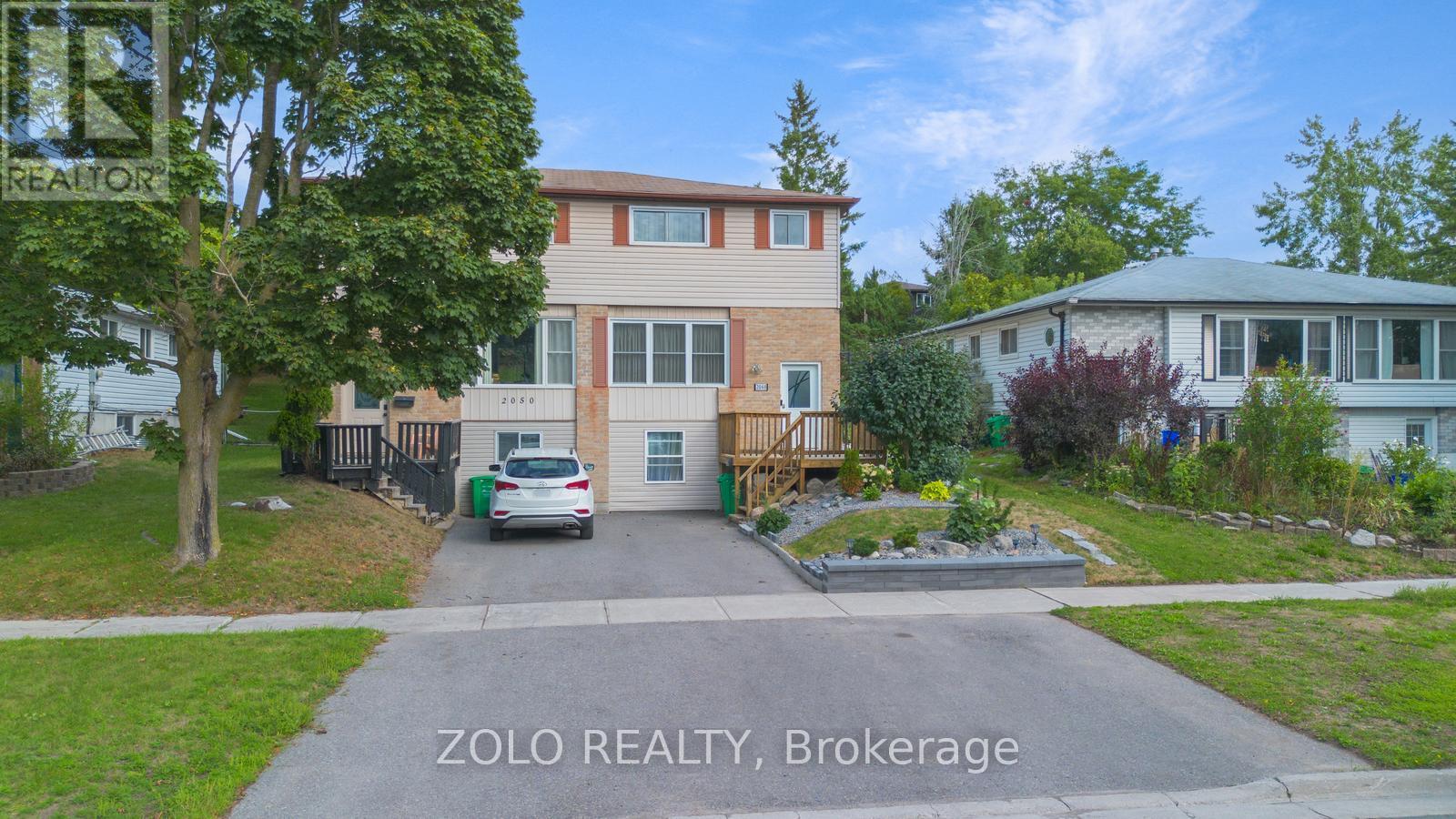 2048 Walker Avenue, Peterborough, Ontario  K9L 1S1 - Photo 2 - X12372909